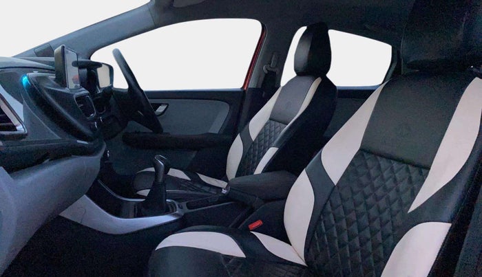 2020 Tata ALTROZ XZ PETROL, Petrol, Manual, 76,669 km, Right Side Front Door Cabin