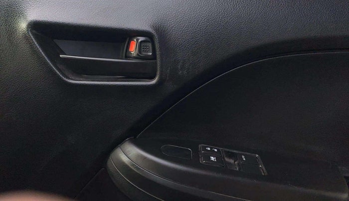 2017 Maruti Baleno SIGMA PETROL 1.2, Petrol, Manual, 1,03,141 km, Driver Side Door Panels Control