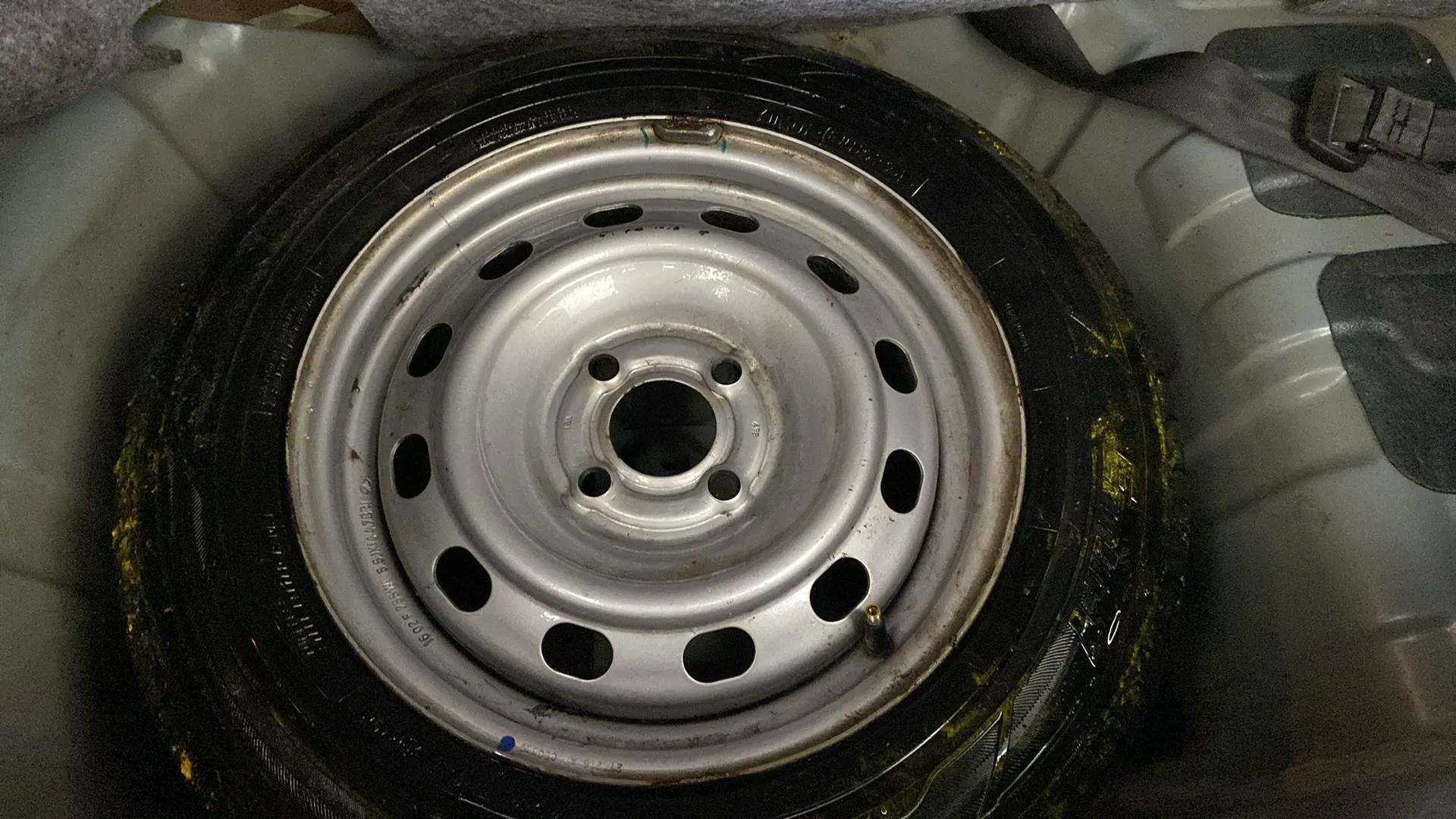 Spare-Tyre-22