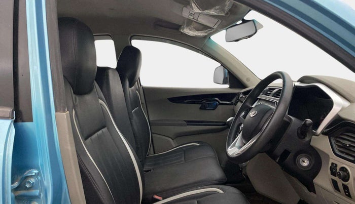 2016 Mahindra Kuv100 K8 6 STR, Petrol, Manual, 35,228 km, Right Side Front Door Cabin