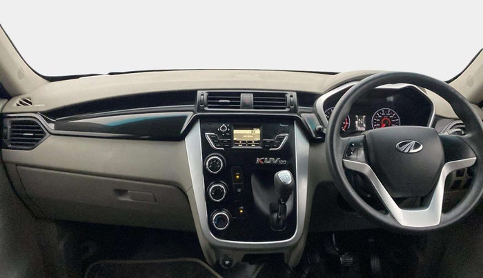 2016 Mahindra Kuv100 K8 6 STR, Petrol, Manual, 35,228 km, Dashboard