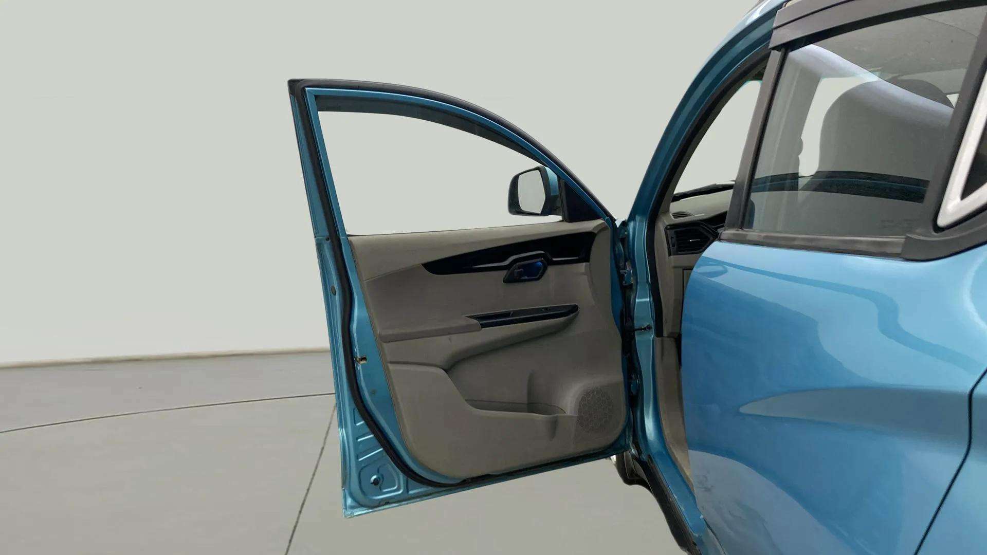 LHS-Front-Door-Open