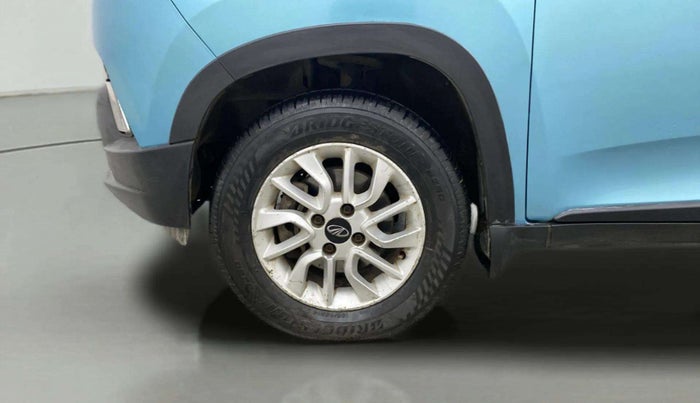 2016 Mahindra Kuv100 K8 6 STR, Petrol, Manual, 35,228 km, Left Front Wheel
