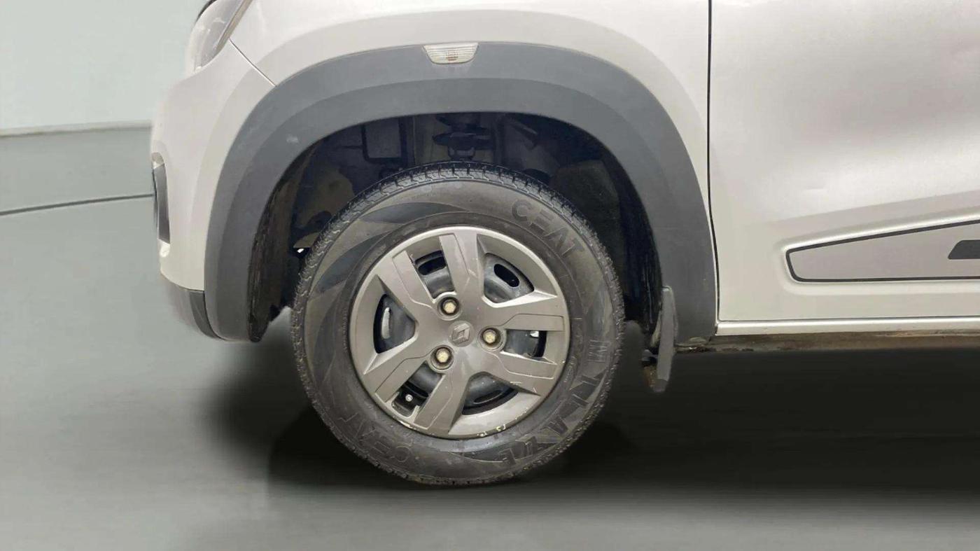 2017 Renault Kwid RXT 1.0 (O), CNG, Manual, 24,091 km, Left Front Wheel