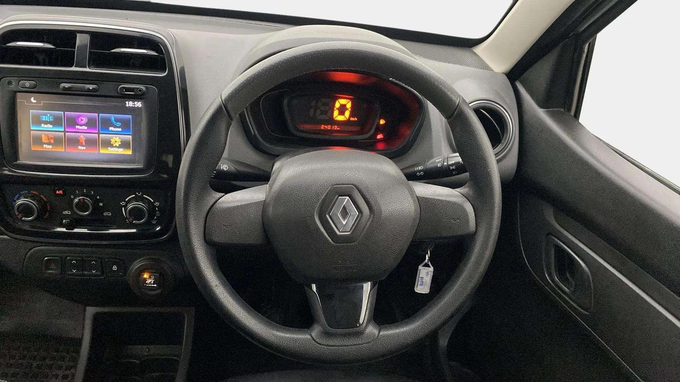 2017 Renault Kwid RXT 1.0 (O), CNG, Manual, 24,091 km, Steering Wheel Close Up
