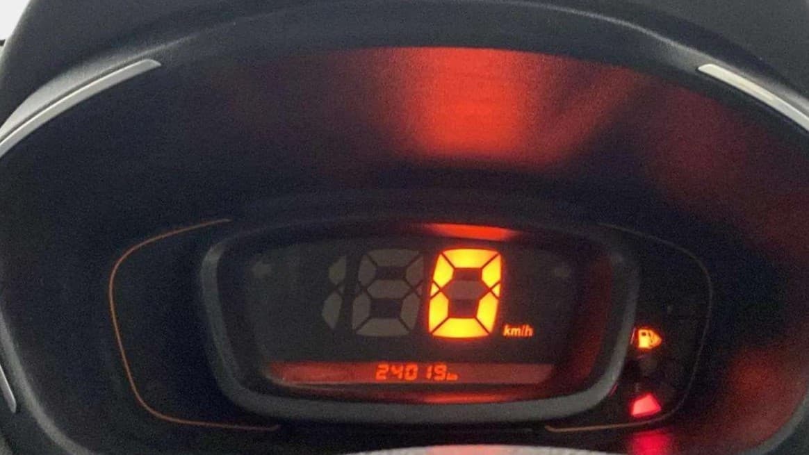 2017 Renault Kwid RXT 1.0 (O), CNG, Manual, 24,091 km, Odometer Image