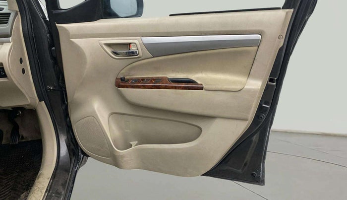 2018 Maruti Ertiga ZXI+, Petrol, Manual, 27,551 km, Driver Side Door Panels Control