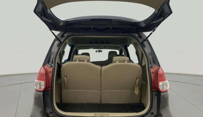 2018 Maruti Ertiga ZXI+, Petrol, Manual, 27,551 km, Boot Inside