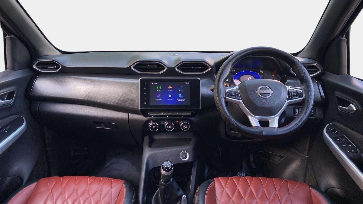 2022 Nissan MAGNITE XV MT, Petrol, Manual, 32,365 km, Dashboard