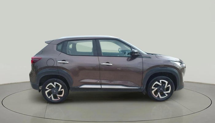 2024 Nissan MAGNITE XV MT, Petrol, Manual, 13,208 km, Right Side