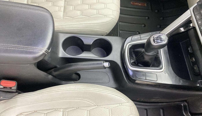 2022 KIA SELTOS HTX 1.5 PETROL, Petrol, Manual, 67,361 km, Gear Lever