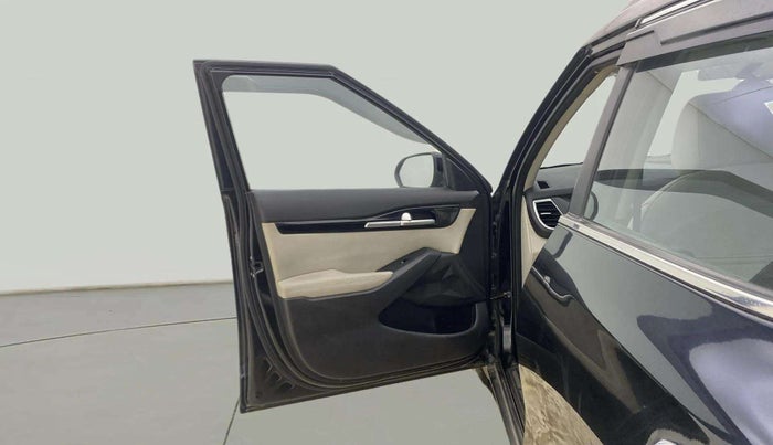 2022 KIA SELTOS HTX 1.5 PETROL, Petrol, Manual, 67,361 km, LHS Front Door