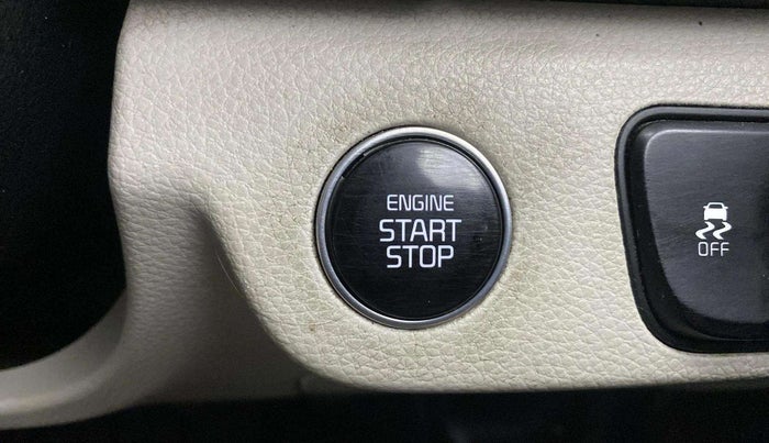 2022 KIA SELTOS HTX 1.5 PETROL, Petrol, Manual, 67,361 km, Keyless Start/ Stop Button