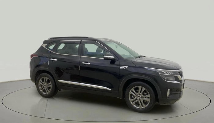 2022 KIA SELTOS HTX 1.5 PETROL, Petrol, Manual, 67,361 km, Right Front Diagonal