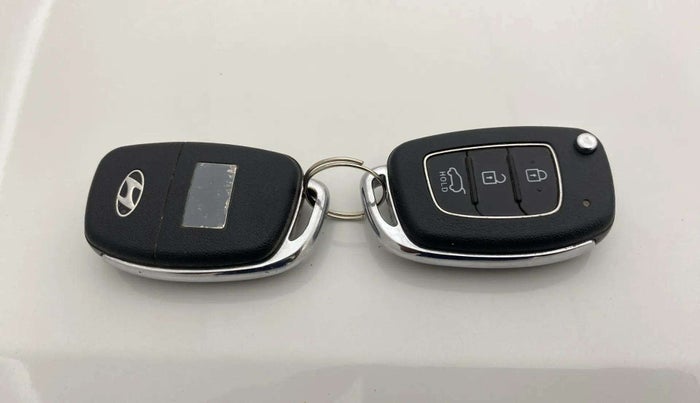 2016 Hyundai Creta S 1.6 PETROL, Petrol, Manual, 67,125 km, Key Close Up