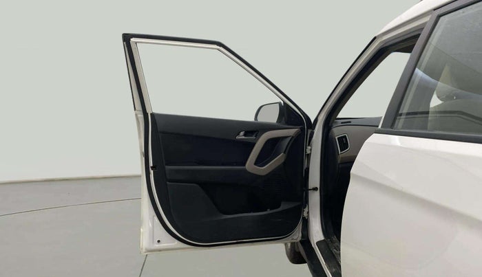 2016 Hyundai Creta S 1.6 PETROL, Petrol, Manual, 67,125 km, LHS Front Door