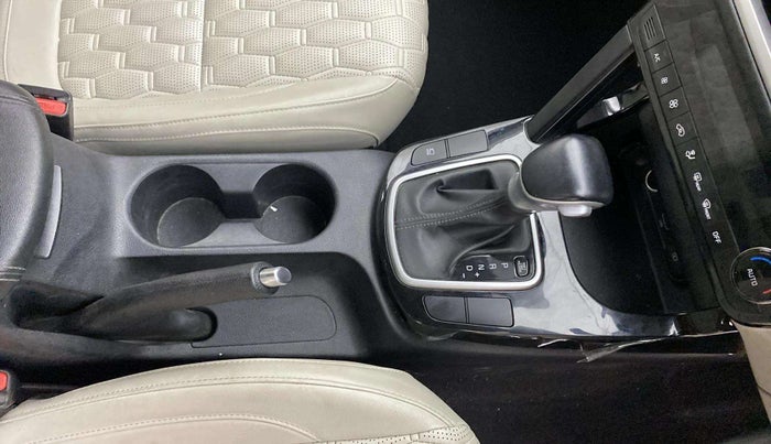 2019 KIA SELTOS HTX IVT 1.5 PETROL, Petrol, Automatic, 69,102 km, Gear Lever