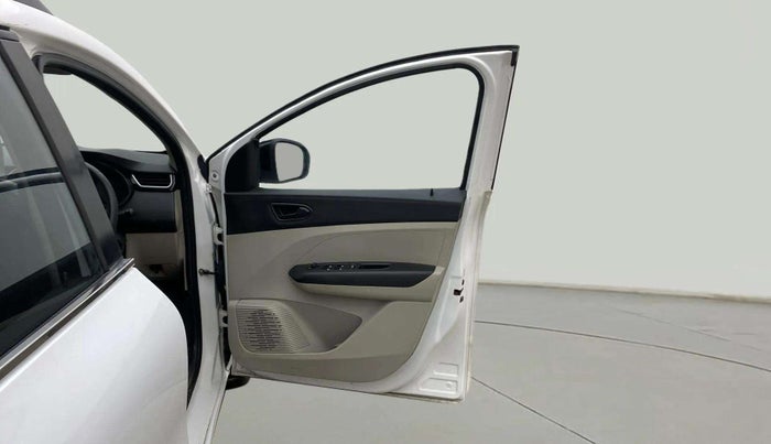 2021 Renault TRIBER RXT, Petrol, Manual, 71,088 km, RHS Front Door