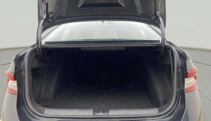 2022 Skoda SLAVIA STYLE 1.0L TSI AT, Petrol, Automatic, 27,837 km, Boot Inside