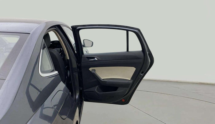2022 Skoda SLAVIA STYLE 1.0L TSI AT, Petrol, Automatic, 27,837 km, RHS Rear Door