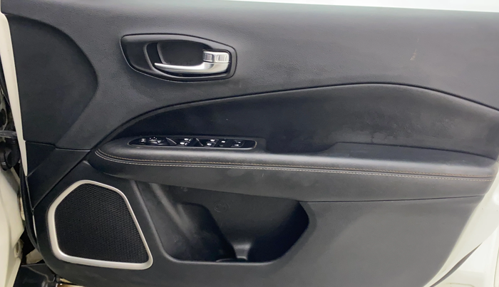 2018 Jeep Compass SPORT 2.0 DIESEL, Diesel, Manual, 96,025 km, Driver Side Door Panels Control