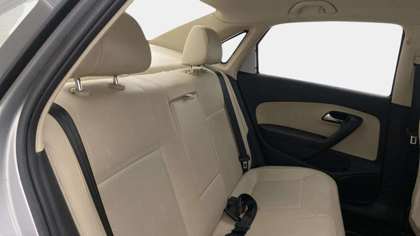 2019 Skoda Rapid STYLE 1.6 MPI, Petrol, Manual, 44,262 km, Right Side Rear Door Cabin