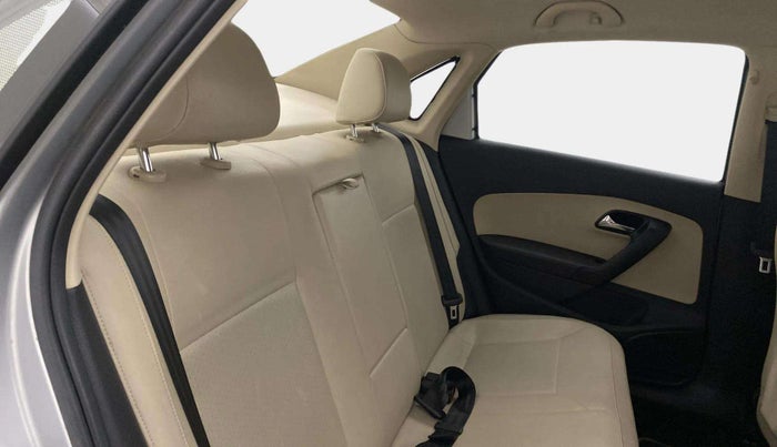 2019 Skoda Rapid STYLE 1.6 MPI, Petrol, Manual, 44,262 km, Right Side Rear Door Cabin