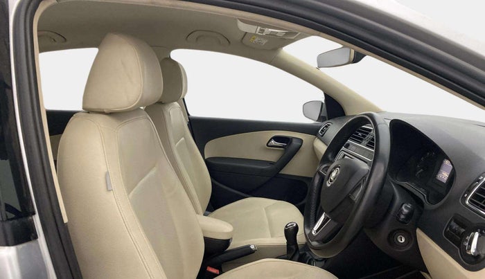 2019 Skoda Rapid STYLE 1.6 MPI, Petrol, Manual, 44,262 km, Right Side Front Door Cabin