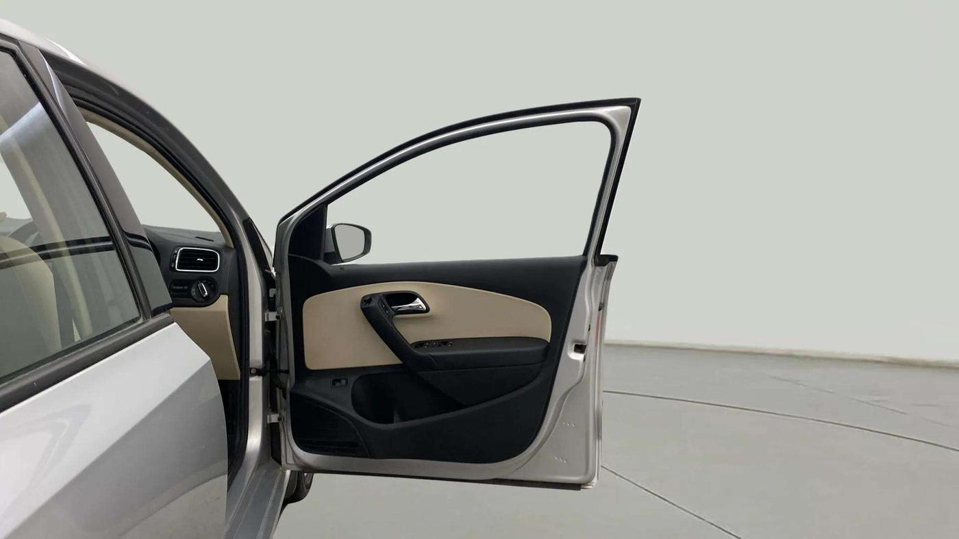 2019 Skoda Rapid STYLE 1.6 MPI, Petrol, Manual, 44,262 km, RHS Front Door