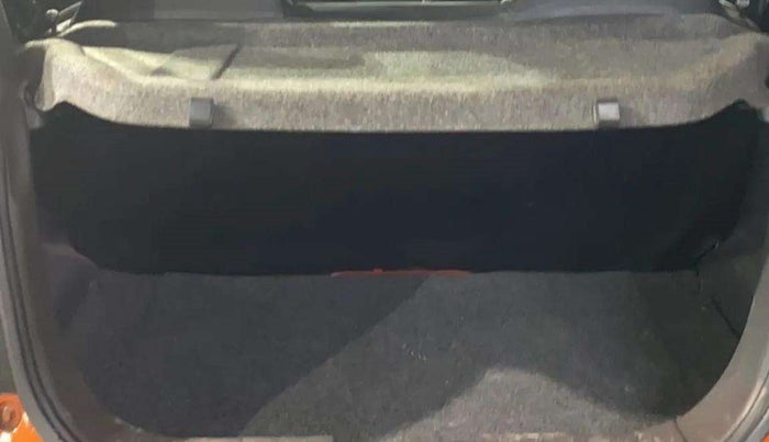 2014 Maruti Alto K10 VXI, Petrol, Manual, 58,793 km, Boot Inside