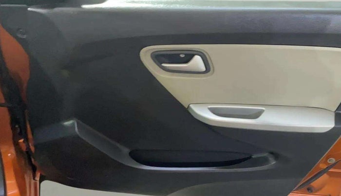 2014 Maruti Alto K10 VXI, Petrol, Manual, 58,793 km, Driver Side Door Panels Control