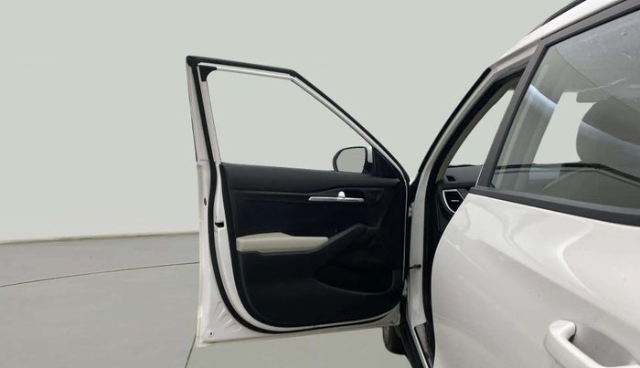 2022 KIA SELTOS HTK PLUS 1.5 IMT, Petrol, Manual, 25,938 km, LHS Front Door
