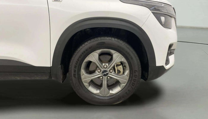2022 KIA SELTOS HTK PLUS 1.5 IMT, Petrol, Manual, 25,938 km, Right Front Wheel