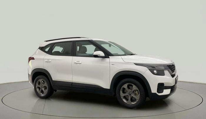 2022 KIA SELTOS HTK PLUS 1.5 IMT, Petrol, Manual, 25,938 km, Right Front Diagonal