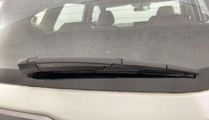 2022 KIA SELTOS HTK PLUS 1.5 IMT, Petrol, Manual, 25,938 km, Rear Wiper