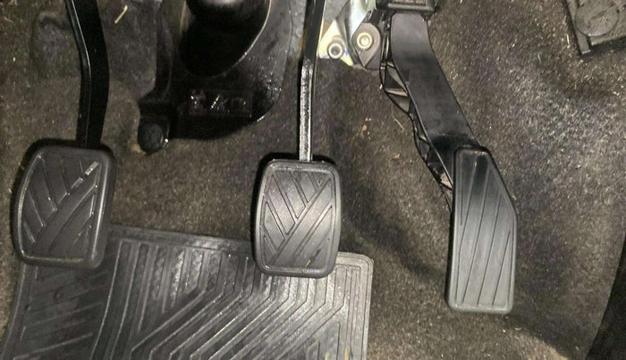 2022 Maruti S PRESSO VXI+, Petrol, Manual, 40,817 km, Pedals