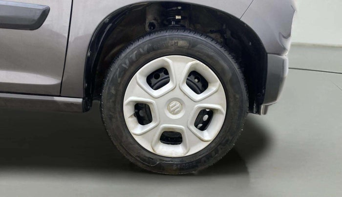 2022 Maruti S PRESSO VXI+, Petrol, Manual, 40,817 km, Right Front Wheel