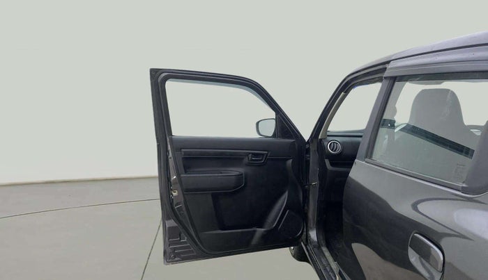 2022 Maruti S PRESSO VXI+, Petrol, Manual, 40,817 km, LHS Front Door