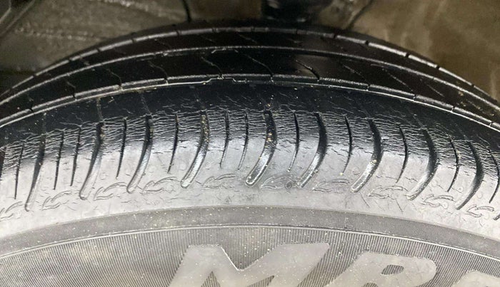 2022 Maruti S PRESSO VXI+, Petrol, Manual, 40,817 km, Left Front Tyre Tread