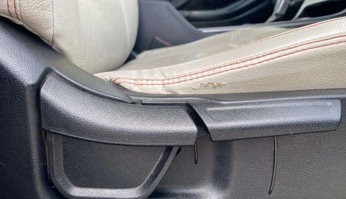 2021 Hyundai Creta SX 1.4 TURBO DCT, Petrol, Automatic, 42,396 km, Driver Side Adjustment Panel