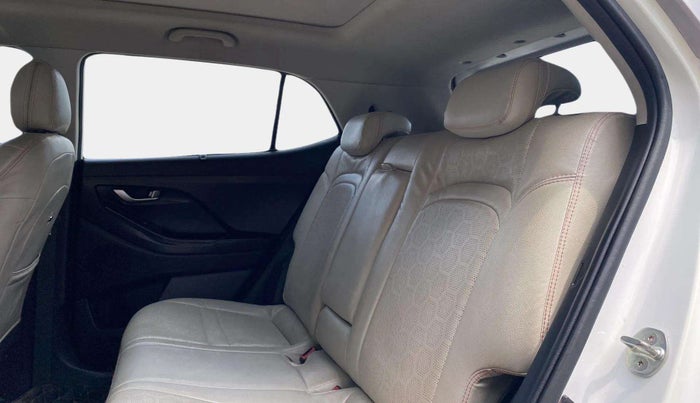 2021 Hyundai Creta SX 1.4 TURBO DCT, Petrol, Automatic, 42,396 km, Right Side Rear Door Cabin