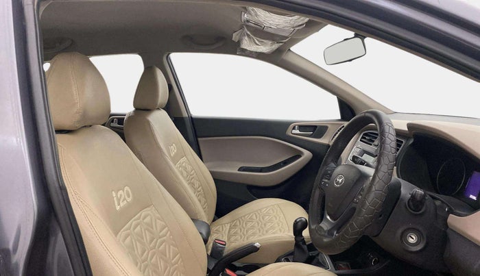 2019 Hyundai Elite i20 MAGNA PLUS 1.2, Petrol, Manual, 35,586 km, Right Side Front Door Cabin