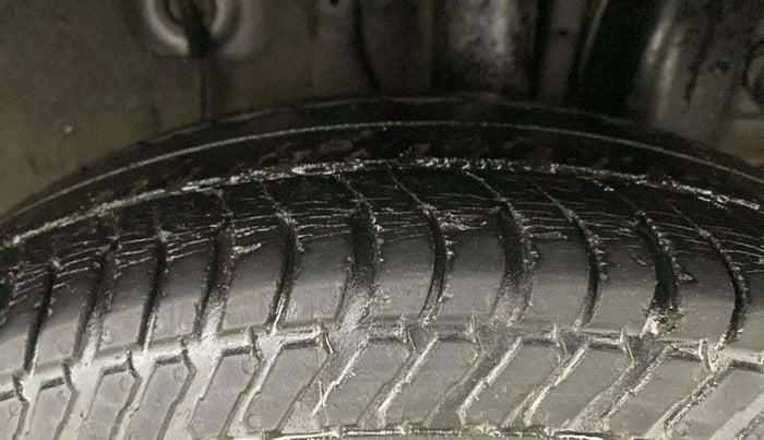 2019 Hyundai Elite i20 MAGNA PLUS 1.2, Petrol, Manual, 35,586 km, Left Rear Tyre Tread