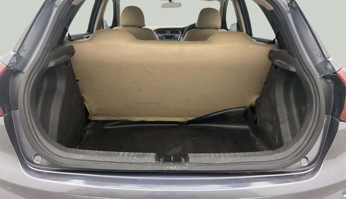 2019 Hyundai Elite i20 MAGNA PLUS 1.2, Petrol, Manual, 35,586 km, Boot Inside