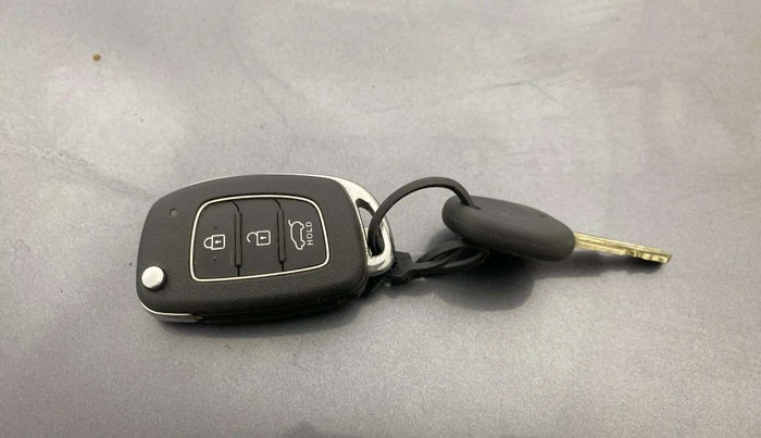 2019 Hyundai Elite i20 MAGNA PLUS 1.2, Petrol, Manual, 35,586 km, Key Close Up