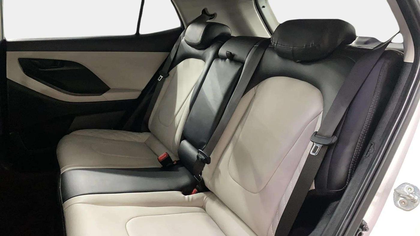 2023 Hyundai Creta EX 1.5 PETROL, Petrol, Manual, 20,548 km, Right Side Rear Door Cabin