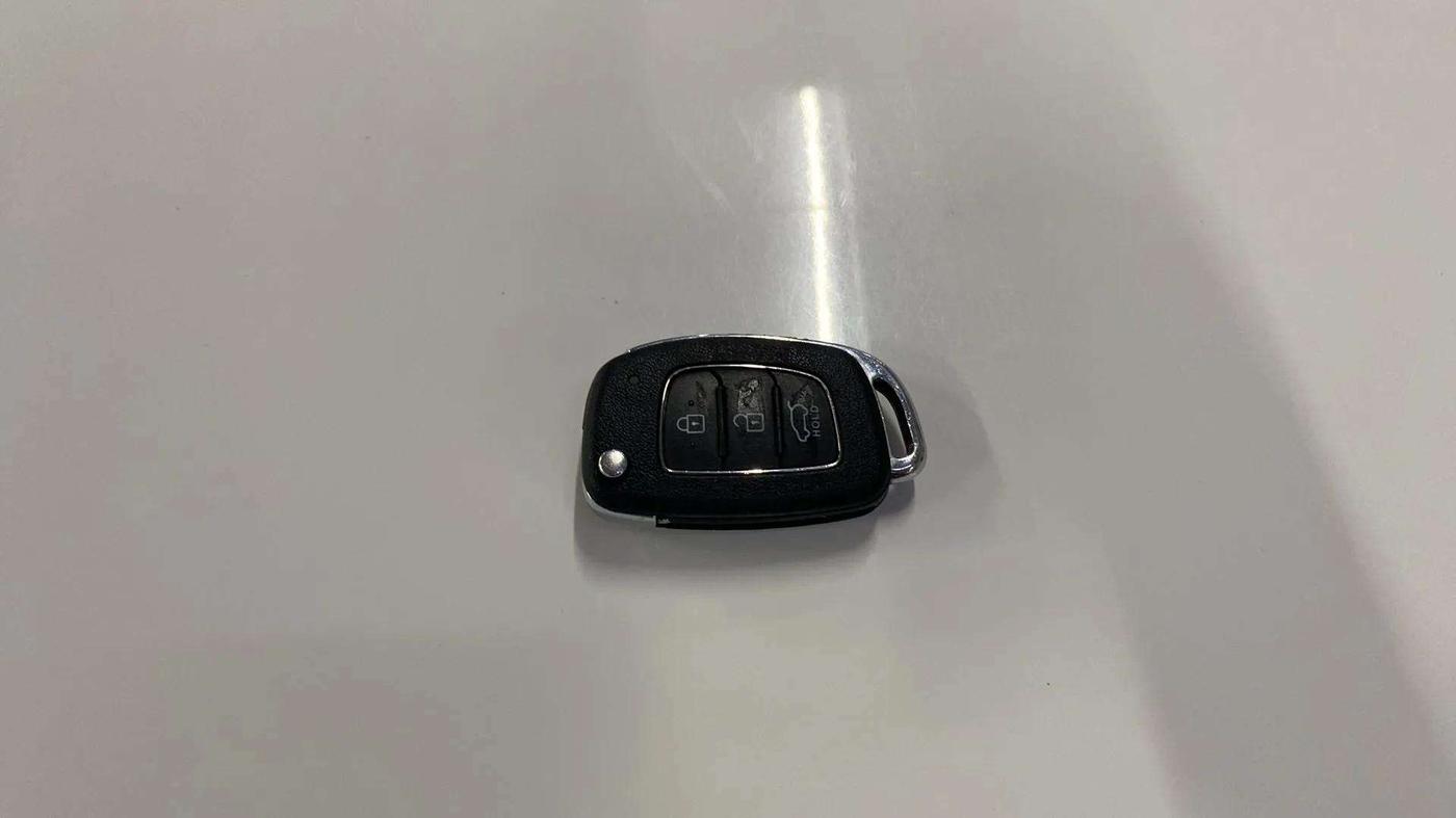 2023 Hyundai Creta EX 1.5 PETROL, Petrol, Manual, 20,548 km, Key Close Up