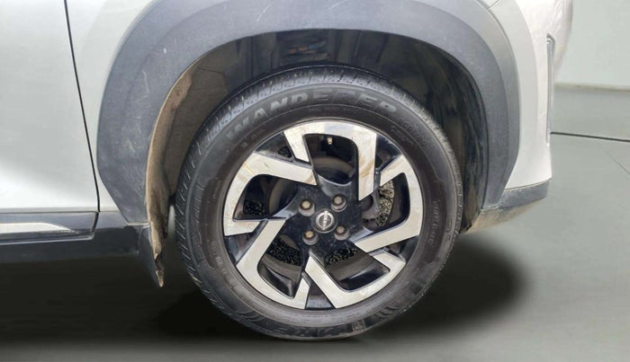2022 Nissan MAGNITE XV PREMIUM TURBO CVT, Petrol, Automatic, 13,992 km, Right Front Wheel