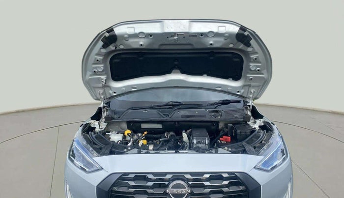 2022 Nissan MAGNITE XV PREMIUM TURBO CVT, Petrol, Automatic, 13,992 km, Open Bonet