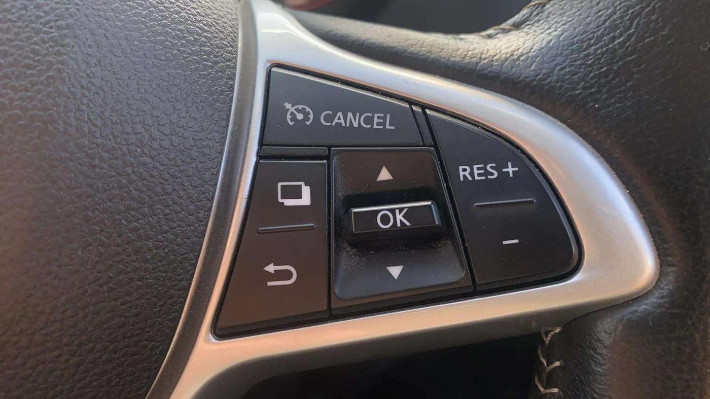 2022 Nissan MAGNITE XV PREMIUM TURBO CVT, Petrol, Automatic, 13,992 km, Adaptive Cruise Control
